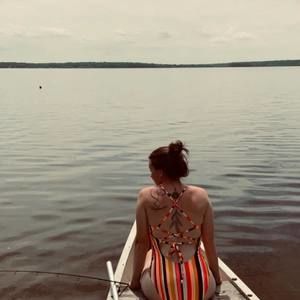 Meet your Posher, Catherine